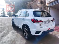 Mitsubishi Outlander Sport
